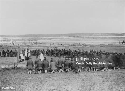 Kings Liverpool Regiment Photos And Premium High Res Pictures Getty