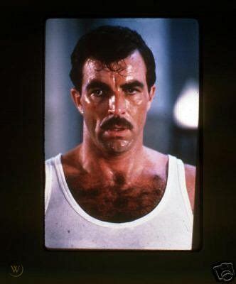 TOM SELLECK HAIRY CHEST ORIG PRESS KIT SLIDE MAGNUM PI | #31733748