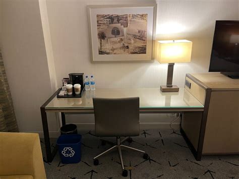 Review: Sheraton Gateway Los Angeles Hotel (LAX) - Live and Let's Fly