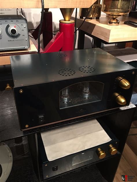 Shindo Giscours Preamplifier Photo Canuck Audio Mart