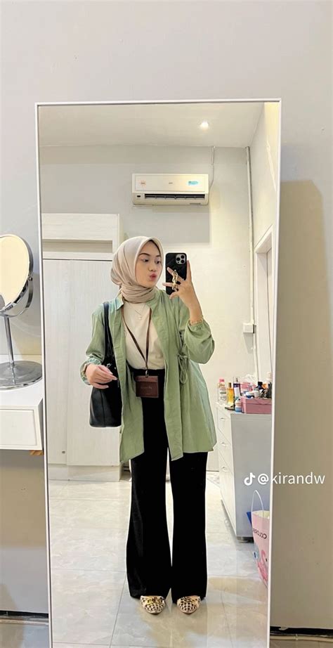 Pin By Yolaa On Ootd Ootd Hijab Hijab Casual Ootd Casual