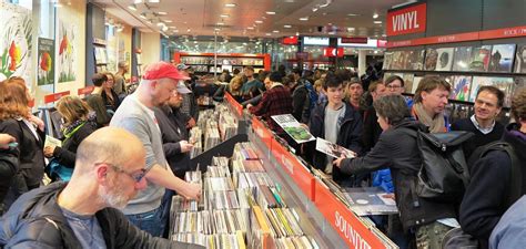 Record Store Day findet 2019 früher statt Recorded Publishing