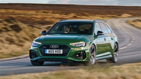 Motor Trend Audi Bringing The Ultra Hot Rs4 Sporty Wagon To America