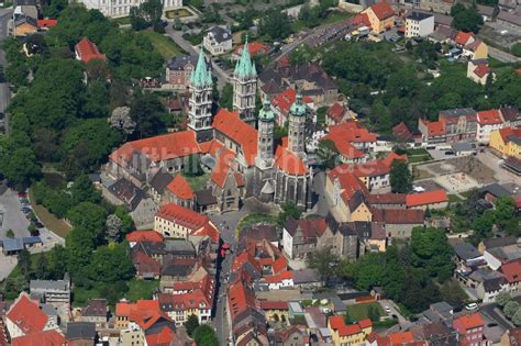 Naumburg Saale aus der Vogelperspektive Kirchengebäude des Domes in