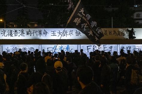 國際人權日遊行：反送中半年人氣未散，80萬人擠爆銅鑼灣 報導者 The Reporter