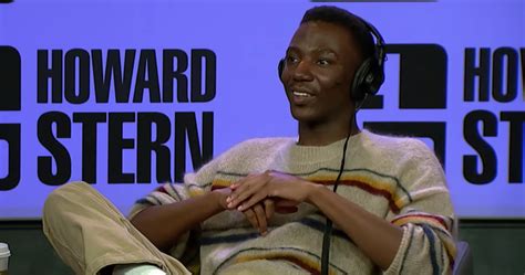 Jerrod Carmichael Uses A Pic With Taylor Swift On Grindr