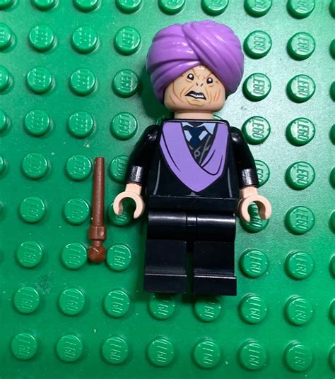 Lego Professor Quirrell Store