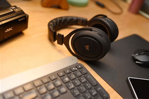 Corsair HS70 Wireless Gaming Headset Review - Gamer Necessary