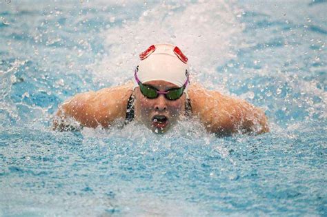 Photos: Iowa high school girls’ regional swimming at Linn-Mar | The Gazette