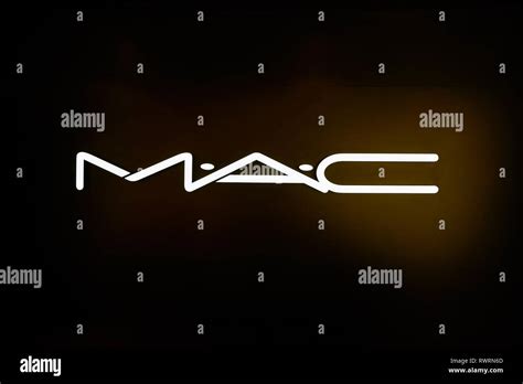 Logo De Mac Cosmetics Fotografías E Imágenes De Alta Resolución Alamy