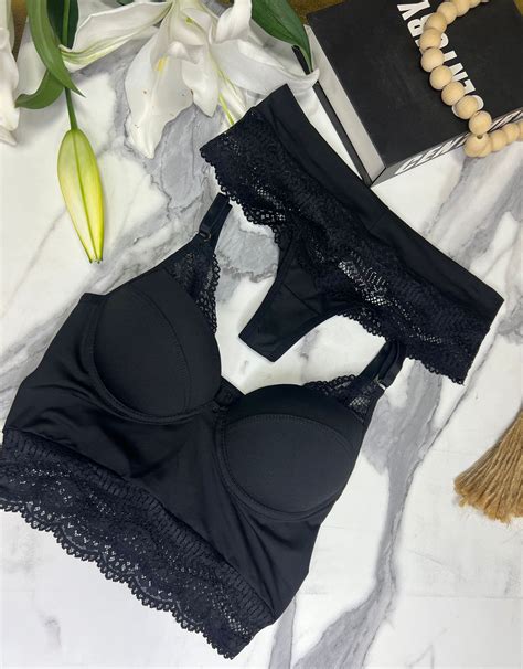 Conjunto De Lingerie Cropped Maiara Preto Dolce Pecado