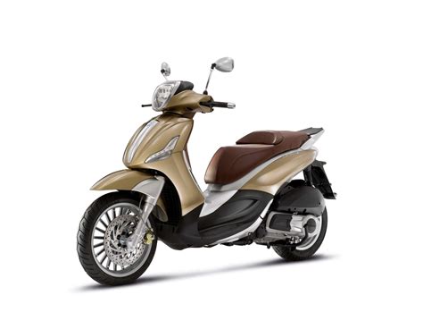 Motorrad Vergleich Piaggio Beverly 300 I E 2015 Vs Piaggio Medley S