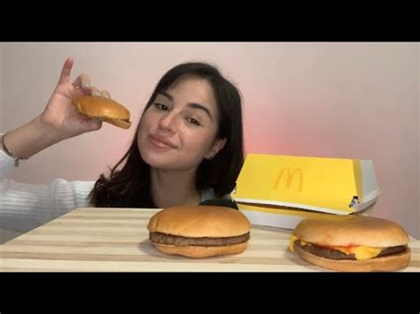 Asmr Ita Mangio Panini Deludenti Del Mc Donald Youtube