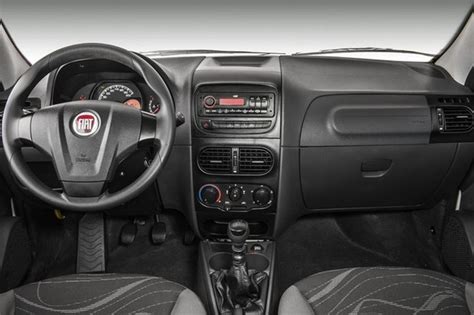 Fiat Strada 2017 tem novas versões e preço inicial de R 46 790