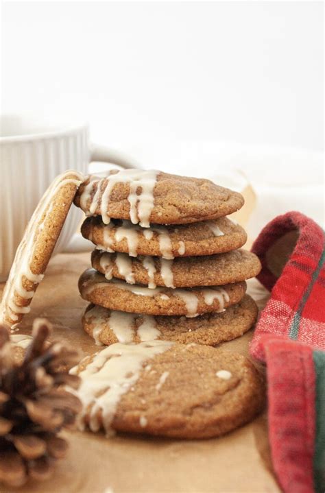 Soft Maple Gingerbread Cookies