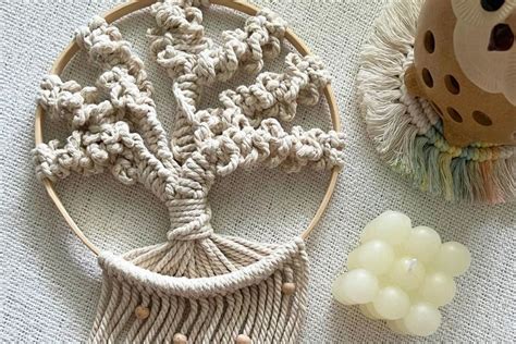 Free Diy Macrame Tree Of Life Wall Hanging Tutorials Macrame For