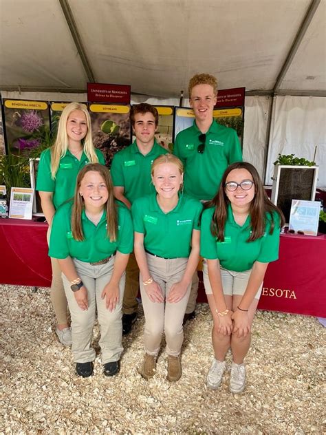 Minnesota 4 H Agriculture Ambassadors Announced Umn Extension