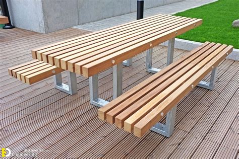 Fascinating And Unique Outdoor Tables For Memorable Moments