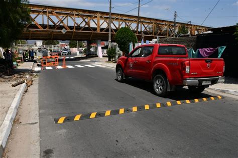 Se Instalan Resaltos De Goma En Diversos Puntos De La Calera Diario