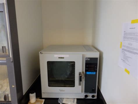 Fisher Scientific Model 282A Isotemp Vacuum Oven ACμTE