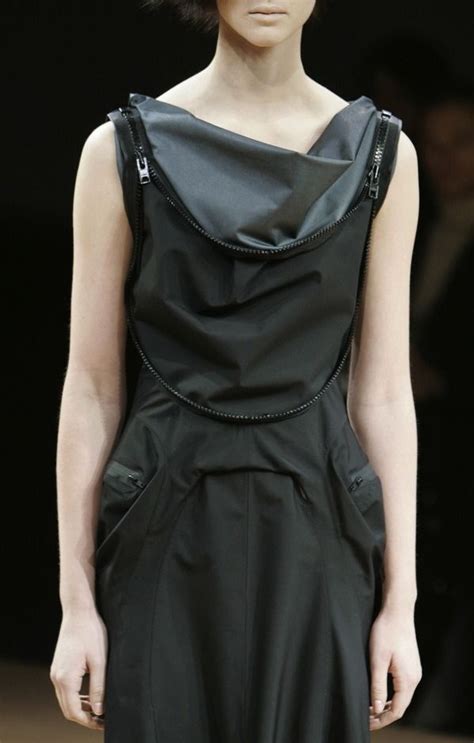 Dustulator | Fashion week, Fashion, Paris fashion week