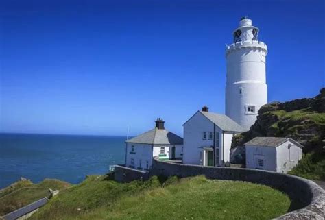 Lighthouses you can stay in around Devon and Cornwall - Devon Live