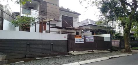 Rumah Minimalis Modern Lokasi Sayap Riau Dago Disewakan Rumah