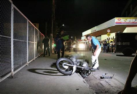 Suspeitos De Assalto S O Mortos A Tiros Em Rua Do Bairro S O Jos Em