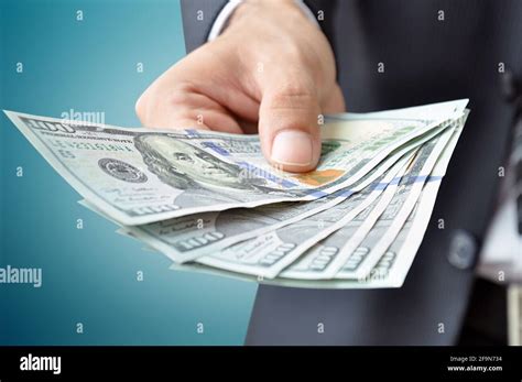 100 Dollar Note High Resolution Stock Photography and Images - Alamy