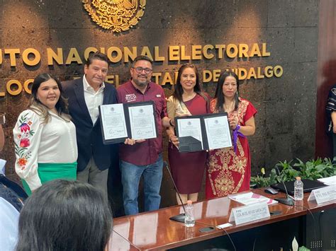 Entregan Constancias De Mayor A Al Senado A Simey Olvera Y Ochoa