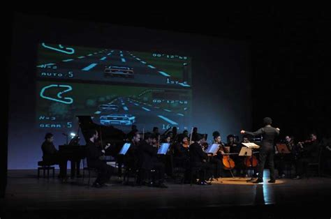 Orquestra apresenta trilhas sonoras de clássicos do cinema ao vivo no