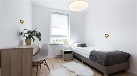 13 Ide Desain dan Dekorasi Kamar Tidur Sempit agar Terlihat Lebih Luas