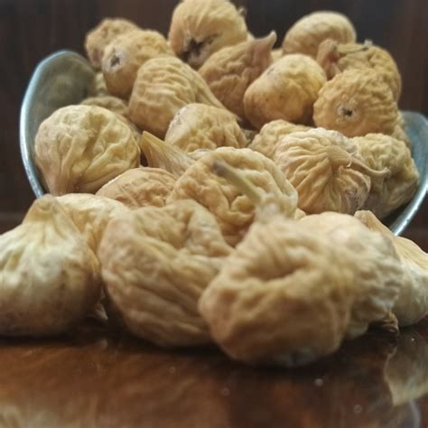 Estahban Organic Dried Figs Supplier Iranian Dried Fruits Nutex