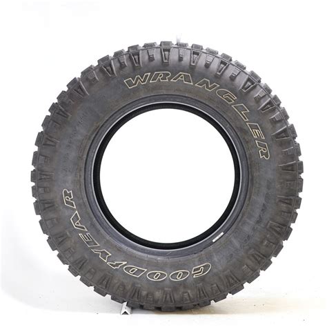 Set Of 2 Used Lt 24575r17 Goodyear Wrangler Duratrac 121118q E 11