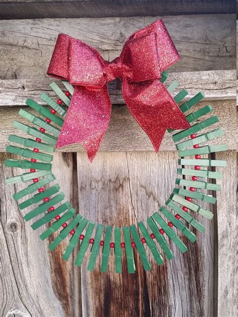 20+ Christmas Card Holder Wreath