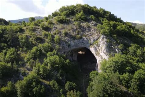 Pećina kao iz bajke Prirodni biser na Zlatiboru prava je retkost