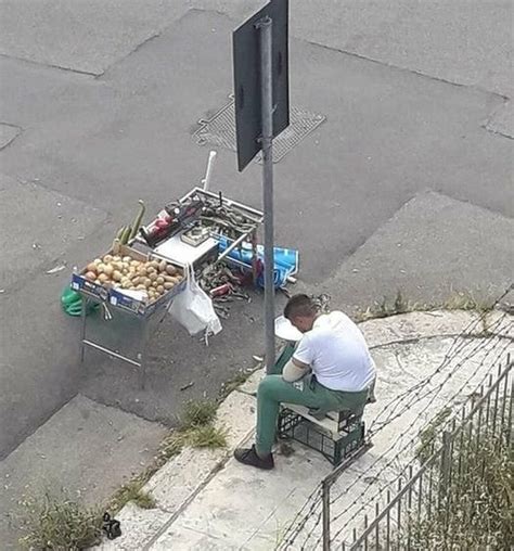 Warto Ciowych Ludzi Nie Poznaje Si Po Gucci Fendi Lui Porsche Czy