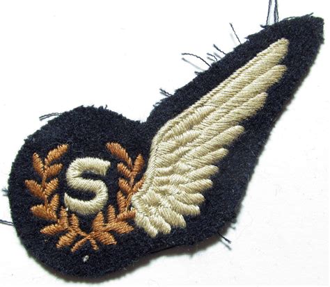 British Royal Air Force RAF Air Signaler Half Wing Brevet Ba