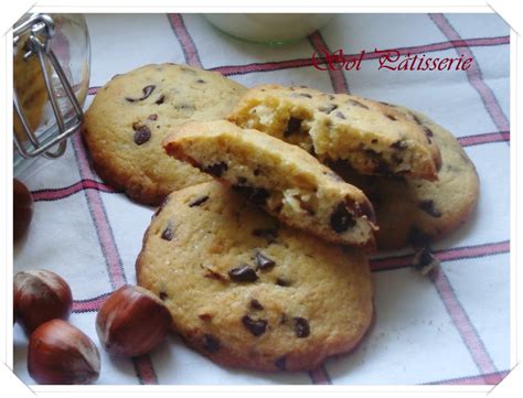 Cookies Tr S Moelleux Aux P Pites De Chocolat Et Aux Noisettes