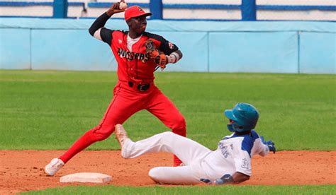 Industriales Vs Santiago De Cuba Serie Nacional De B Isbol El Juego