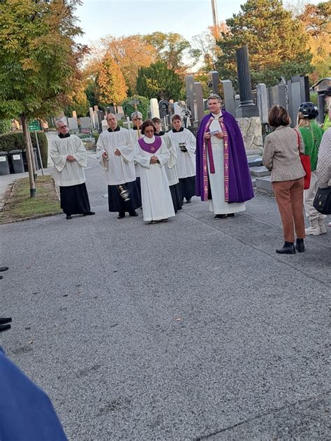 Allerheiligen Am Friedhof D Bling Pfarre Franz Von Sales