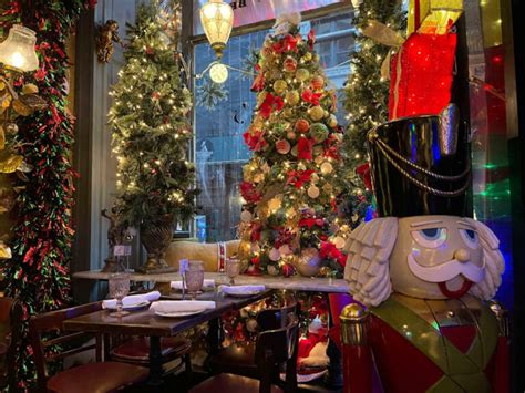 Magical Things To Do In New York On Christmas Day Hey East Coast Usa