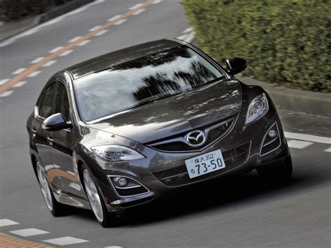 10年ひと昔の国産車 57マツダ アテンザはマイナーチェンジで乗り味が滑らかに進化したWebモーターマガジン 自動車情報ニュース