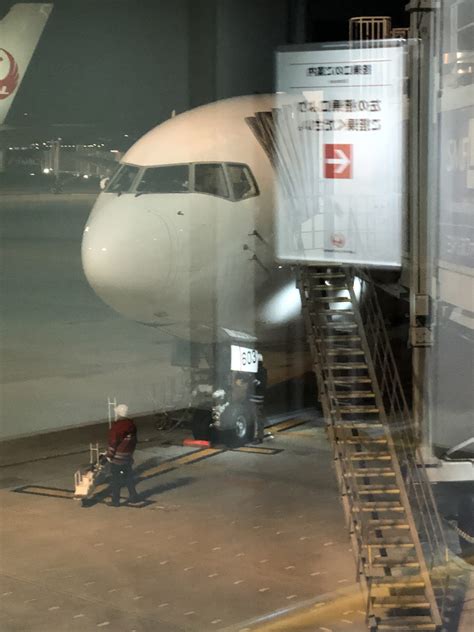 Jal134便 大阪伊丹 東京羽田 クラスj 搭乗記 空旅日記