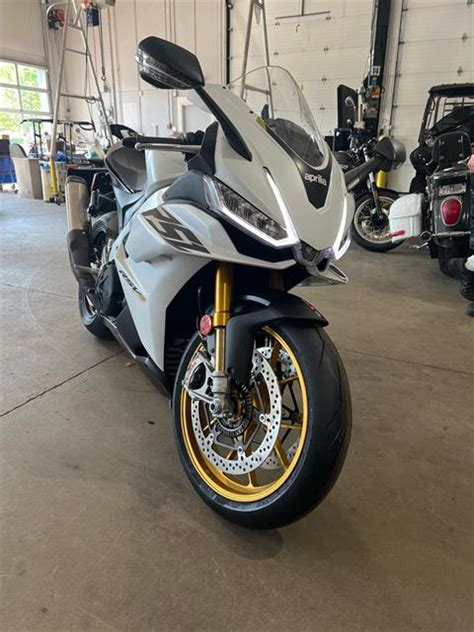 New 2024 Aprilia RSV4 Factory 1100 Williamson NY Specs Price