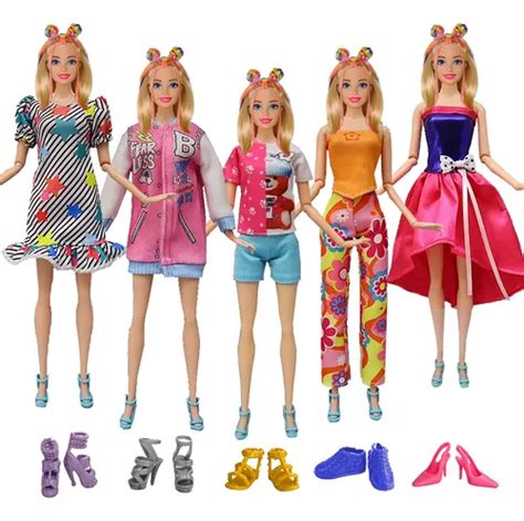 5 Roupas Conjunto Barbie Extra 5 Sapatos Salto Retos