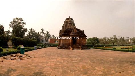 Chausathi Yogini Temple Hirapur Khordha Odisha Tour