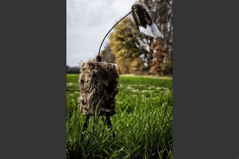 Mojo Outdoors Critter Predator Hunting Decoy Ideal For Coyote Bobcat