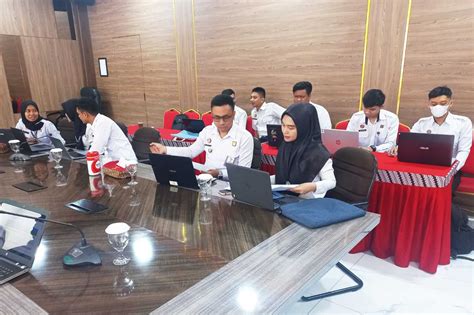 Lapas Cirebon Ikuti Monev Pemenuhan Rkt Rb Tahun Di Kanwil