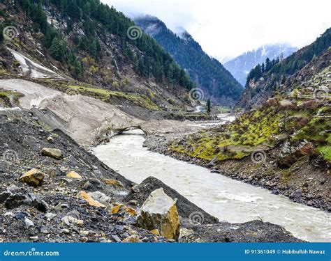 scenic view  kunhar river mountains  naran kaghan valley
